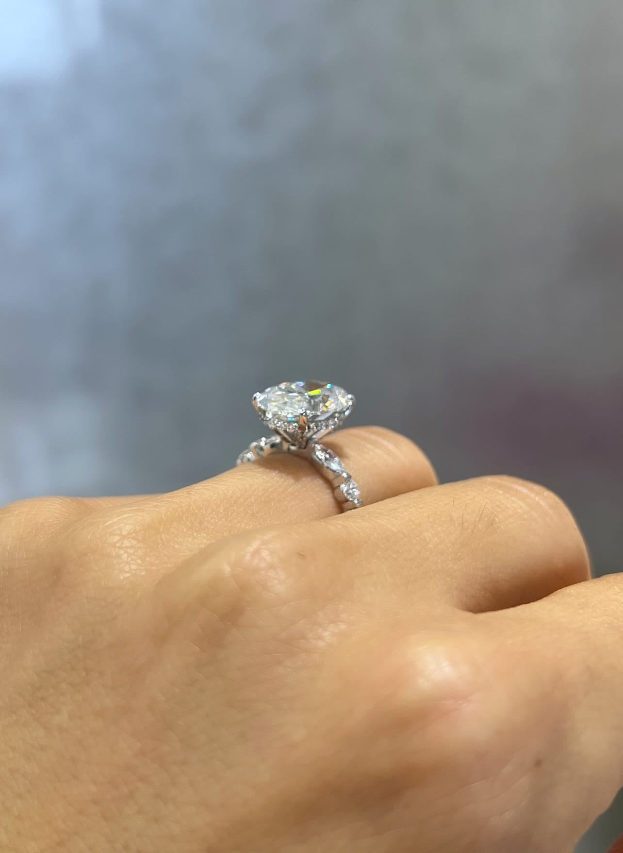 5ct Ivy Oval Solitaire LG