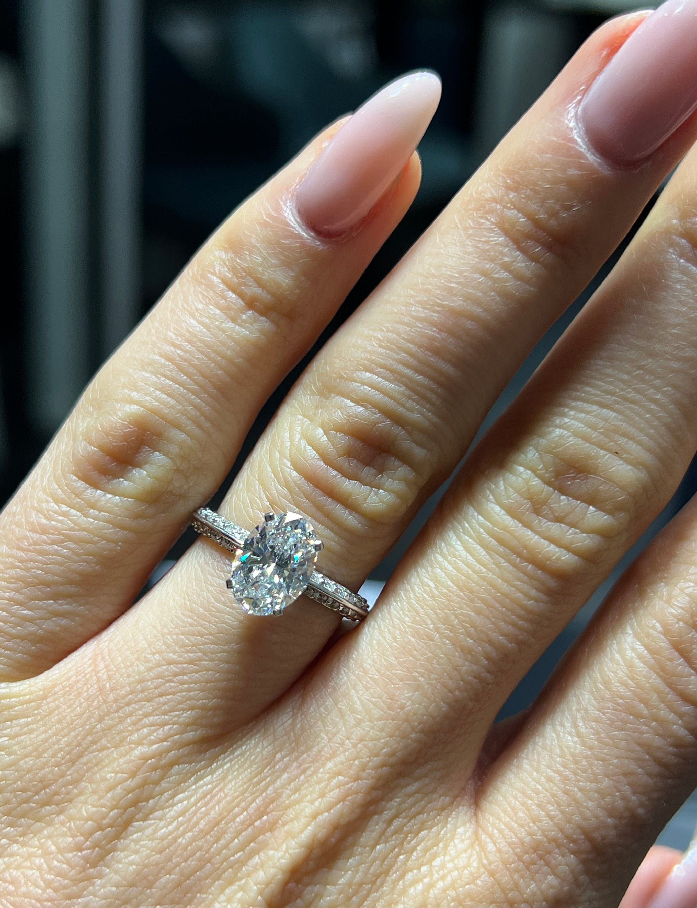 Alyssa Oval Solitaire LG