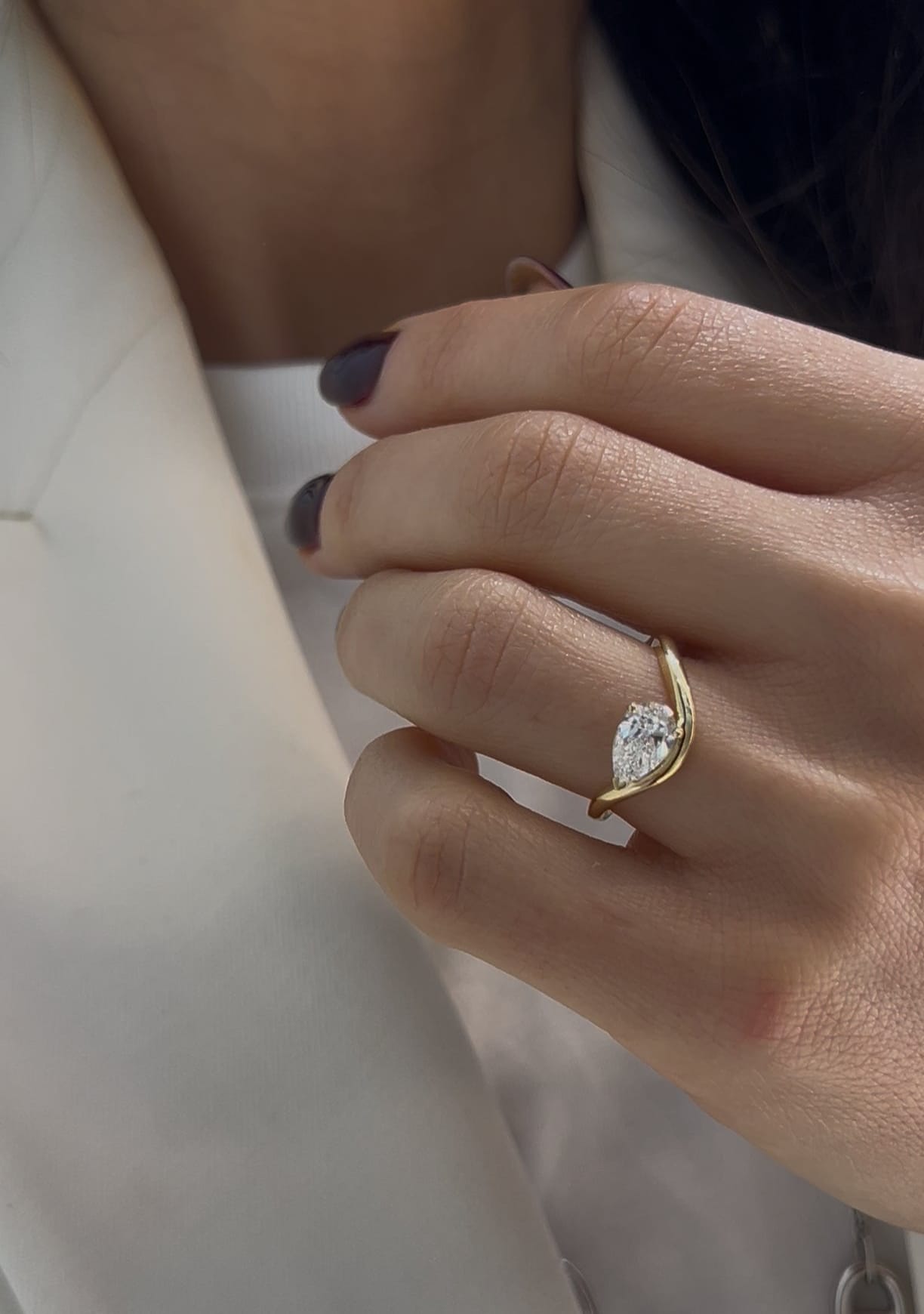 Amara Pear Ring LG