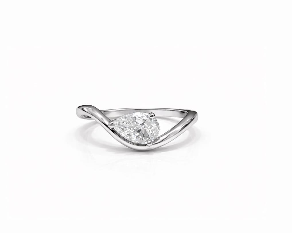 Amara Pear Ring LG