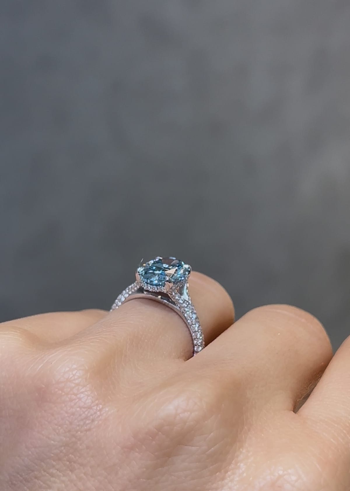 Blue Tiffany Solitaire LG