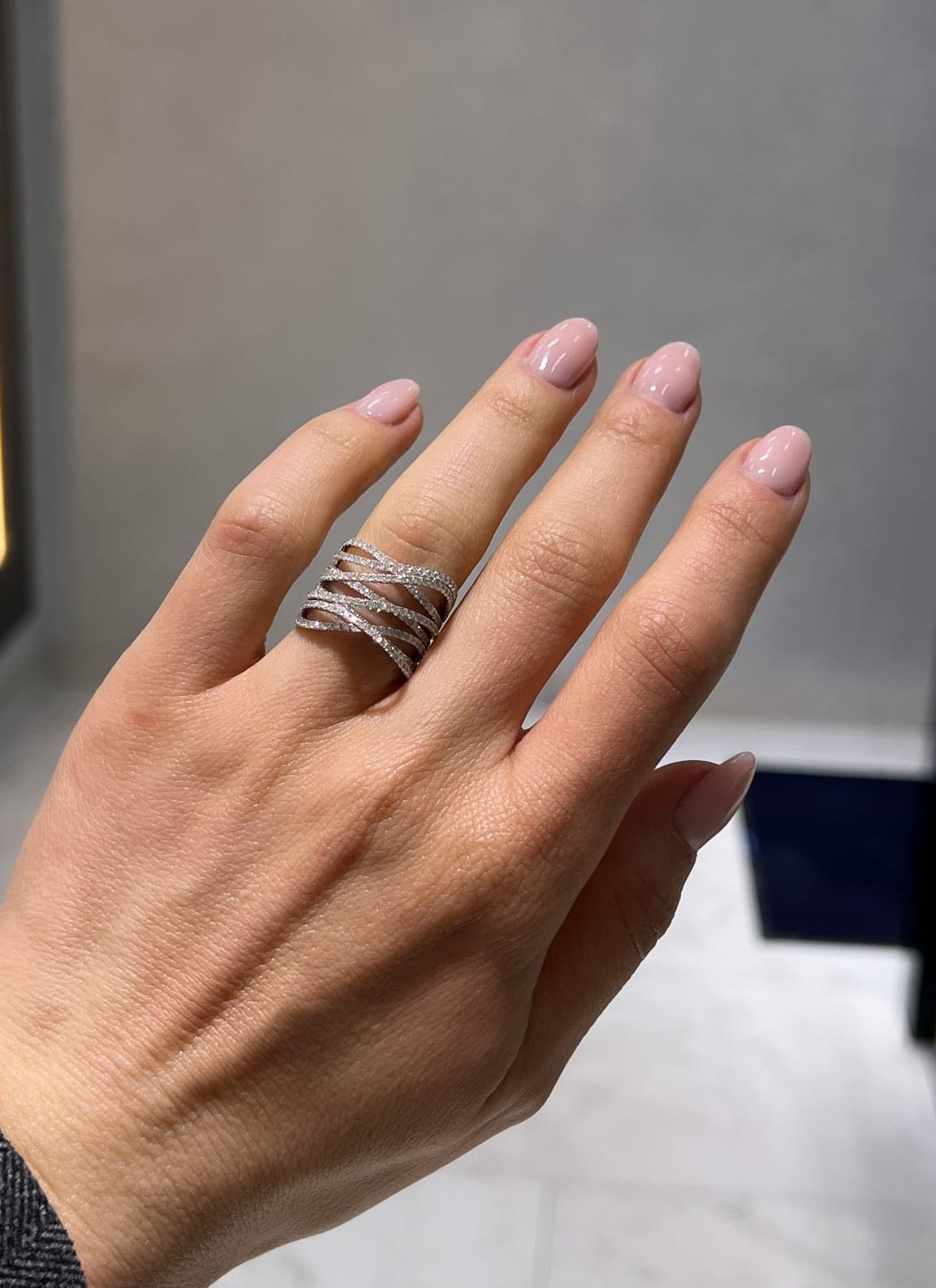 Crisscross Ring