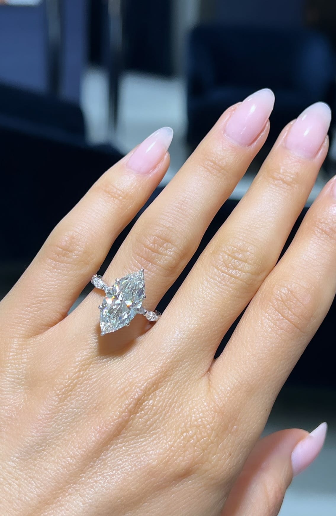 Crown Marquise Solitaire LG