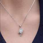 Curve Illusion Necklace