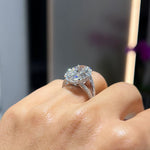 Eclipse Oval Solitaire LG