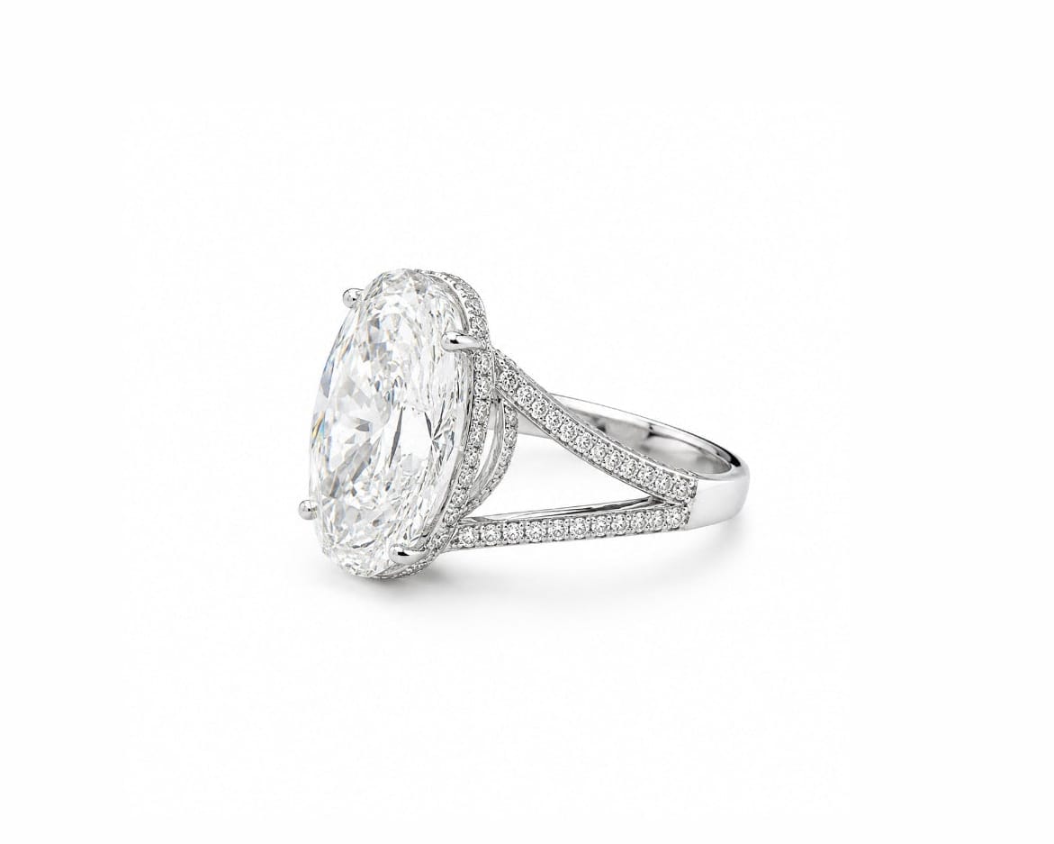 Eclipse Oval Solitaire LG