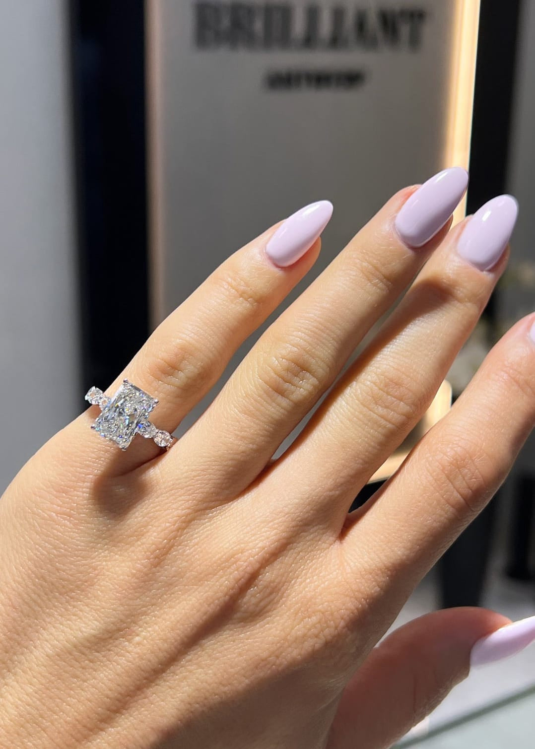 Élan Radiant Solitaire LG