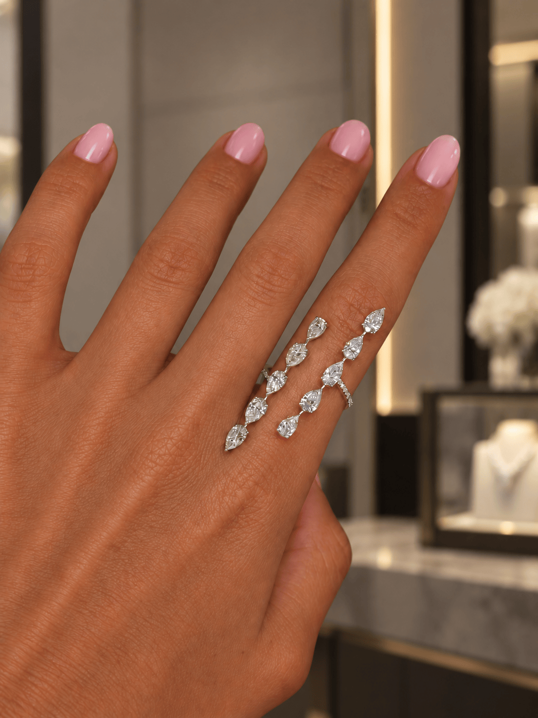 Ivy Pear Ring LG