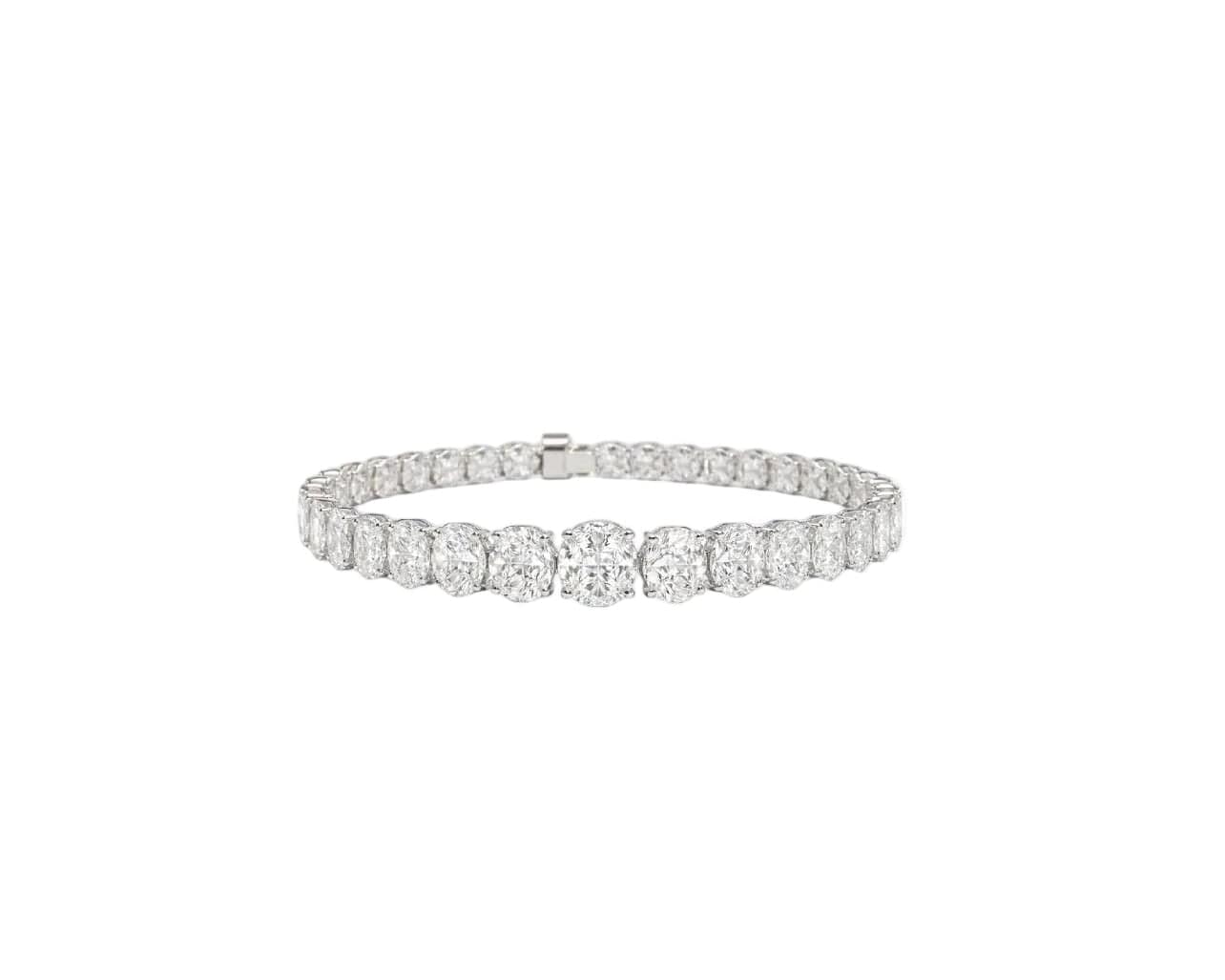 Le Illusion Oval Bracelet