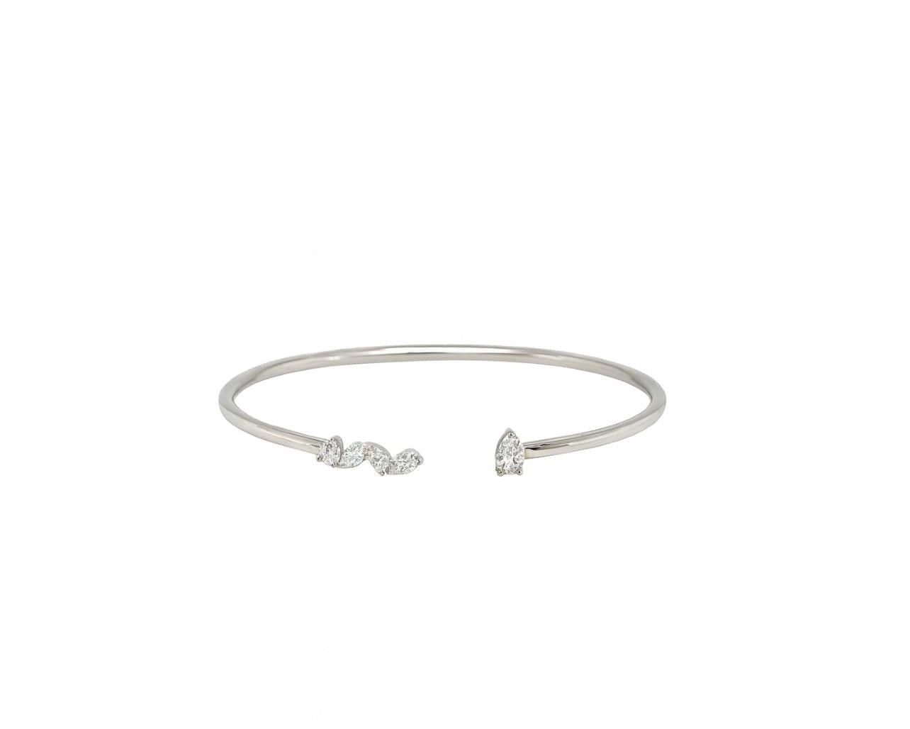 Luna Kiss Bangle