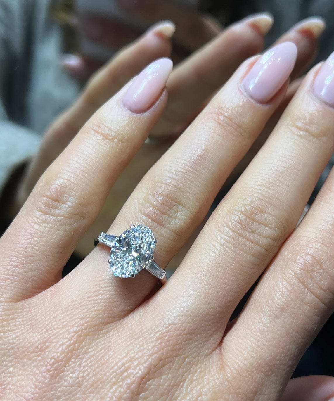 Oval No. 1 Trilogy LG