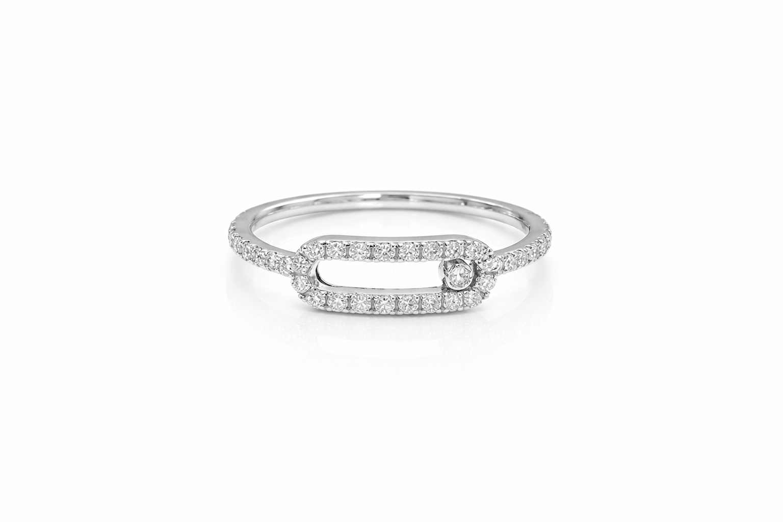 Pave Link Ring