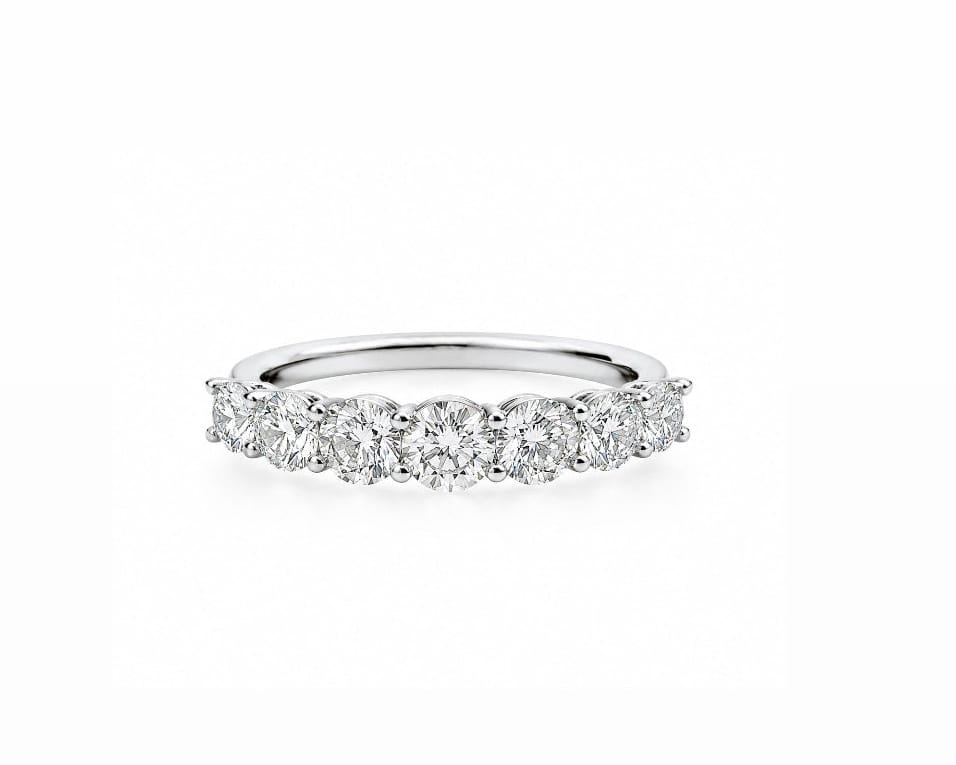 Seven Diamonds Ring LG