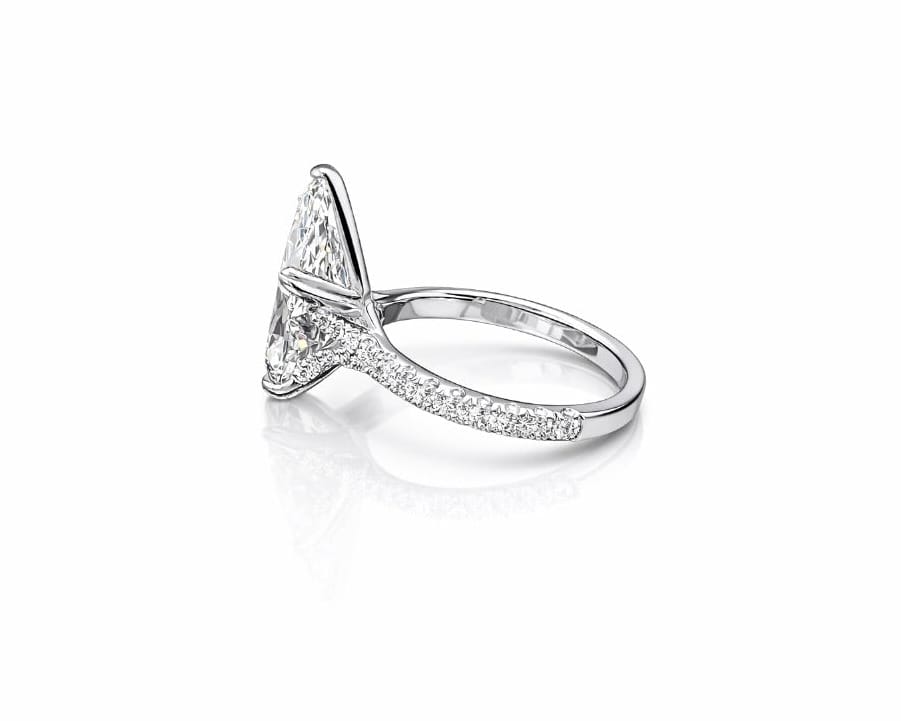 Signature Pear Solitaire LG