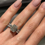 The Dynamic Solitaire LG