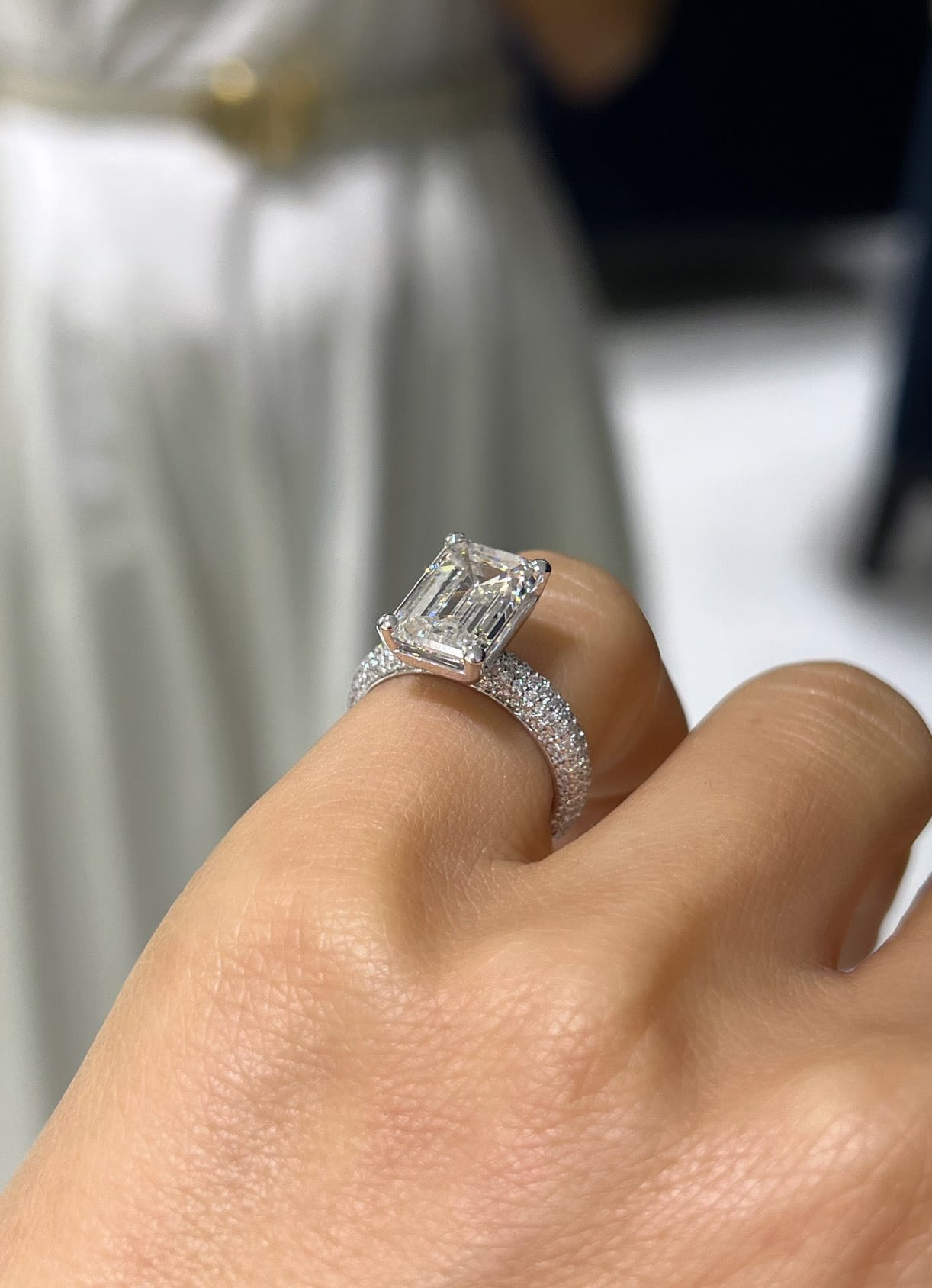 Tiffany Emerald Solitaire LG